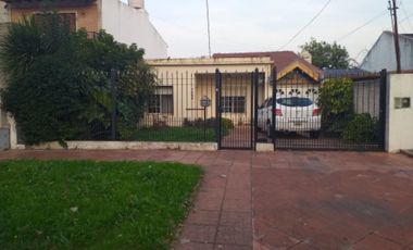 Chalet en venta en Temperley Este
