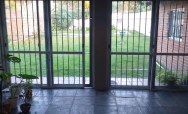 Chalet en venta en Temperley Este