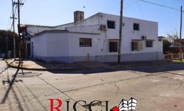 Casa para 2 Familias en venta en Quilmes Este