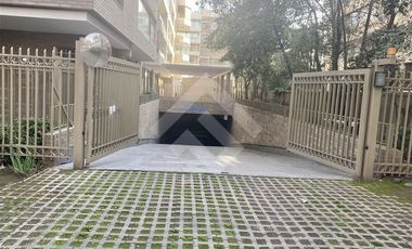 Estacionamiento en Venta en Ricardo Lyon/ Las Violetas