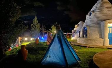 En venta propiedad hotelera en la montaña. Sector San Pablo del Lago