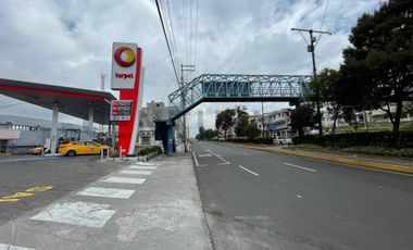 En venta propiedad comercial. Ambato