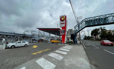 En venta propiedad comercial. Ambato
