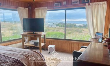 Casa en arriendo con hermosa vista a el estrecho