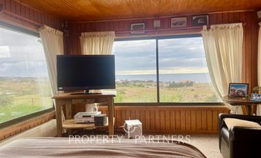 Casa en arriendo con hermosa vista a el estrecho