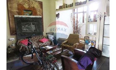 Casa 3D+1B Oportunidad Remodelación o Inversión!