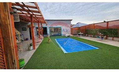 Casa familiar Fundo la Estrella - LLay-Llay