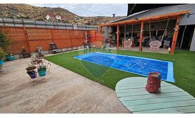 Casa familiar Fundo la Estrella - LLay-Llay