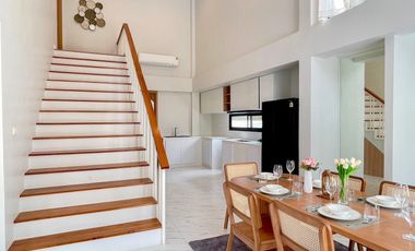 5 Bedroom Villa for sale at World Club Land