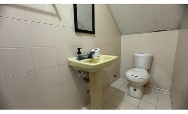 Casa bifamiliar de dos pisos en venta Barrio Zamorano Palmira Valle