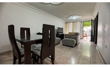 Casa bifamiliar de dos pisos en venta Barrio Zamorano Palmira Valle