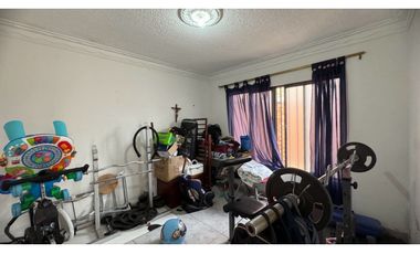 Casa bifamiliar de dos pisos en venta Barrio Zamorano Palmira Valle