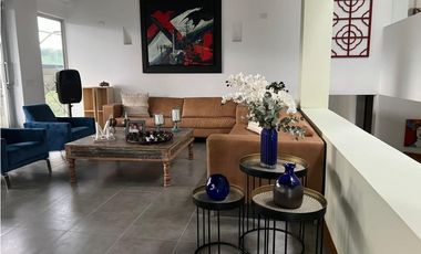 Venta Casa La Doctora Sabaneta 388 Mts2