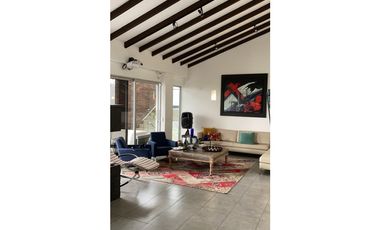 Venta Casa La Doctora Sabaneta 388 Mts2