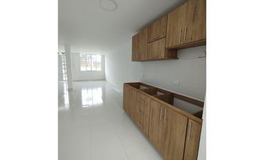 VENDO CASA UNIFAMILIAR, ANDALUCIA AA