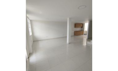 VENDO CASA UNIFAMILIAR, ANDALUCIA AA