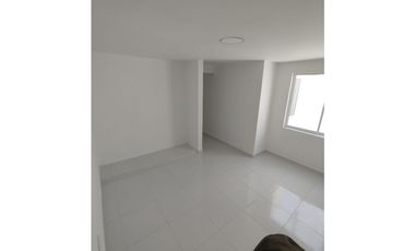 VENDO CASA UNIFAMILIAR, ANDALUCIA AA
