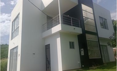 VENDO O PERMUTO CASA EN TOCAIMA CUNDINAMARCA