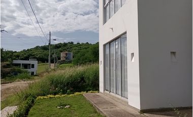 VENDO O PERMUTO CASA EN TOCAIMA CUNDINAMARCA