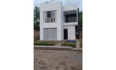 VENDO O PERMUTO CASA EN TOCAIMA CUNDINAMARCA