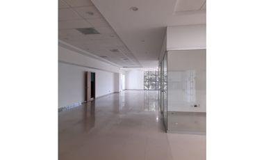 SE VENDE OFICINA POBLADO