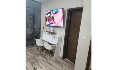 Venta de Residencia de lujo con alberca en Fracc. Jade, Zona Plateada
