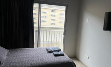 VENTA EDIFICIO ESQUINERO COMERCIAL EN MANTA (JLR)