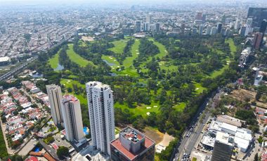Departamento en Venta Country Club Guadalajara, Vista al Campo de Golf.