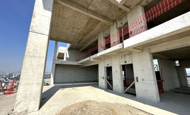 Departamento en Venta Country Club Guadalajara, Vista al Campo de Golf.