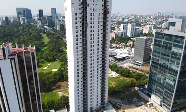 Departamento en Venta Country Club Guadalajara, Vista al Campo de Golf.