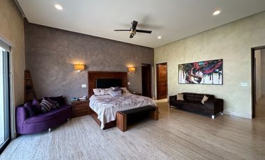 Casa en venta de Lujo en Coto Pontevedra, Puerta de Hierro, Zapopan