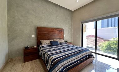 Casa en venta de Lujo en Coto Pontevedra, Puerta de Hierro, Zapopan