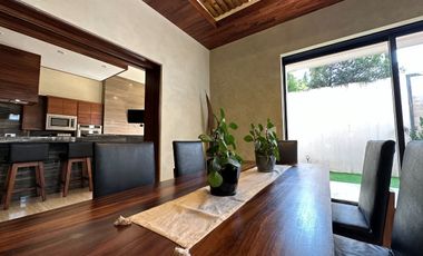 Casa en venta de Lujo en Coto Pontevedra, Puerta de Hierro, Zapopan
