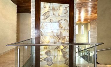 Casa en venta de Lujo en Coto Pontevedra, Puerta de Hierro, Zapopan