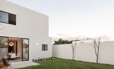 CASA EN VENTA, ALERA DZITYÁ , 3 HAB, Y SALA TV,  ENTREGA  ENERO 24