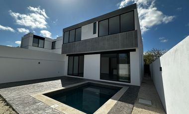 CASA EN VENTA EN PRIVADA TAMORA, CONKAL.