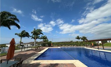 TERRENO EN URBANIZACIÓN MARINA BLUE, SUR DE MANTA