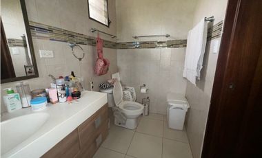 ALQUILER O VENTA DE AMPLIA Y HERMOSA CASA EN PENONOME