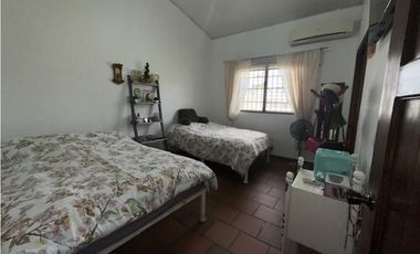ALQUILER O VENTA DE AMPLIA Y HERMOSA CASA EN PENONOME