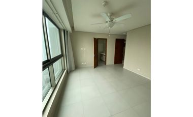 Se VENDE Apartamento en PH Mirador, Costa del Este