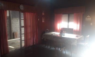 Casa en venta en Florencio Varela Oeste
