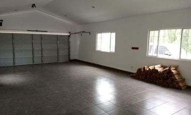 Excelente casa cerca de Santa Fe