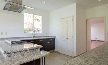 Excelente casa cerca de Santa Fe