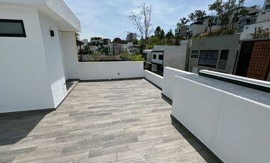 ¡Tu Hogar de Ensueño en Fraccionamiento Aqua 3 Lago Esmeralda!