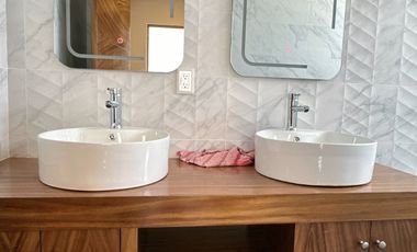 ¡Tu Hogar de Ensueño en Fraccionamiento Aqua 3 Lago Esmeralda!