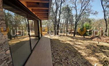 PINARES DE TAPALPA -  CABAÑA MODERNA ECOLOGICA TERRENO MUY ARBOLADO TAPALPA