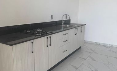 SE VENDE DEPARTAMETNEO EN MANZANILLO COLIMA,  CERCA DE PLAYA Y DE AVENIDAS PRINCIPALES.