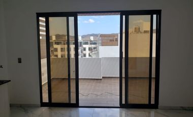 SE VENDE DEPARTAMETNEO EN MANZANILLO COLIMA,  CERCA DE PLAYA Y DE AVENIDAS PRINCIPALES.