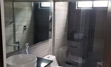 SE VENDE DEPARTAMETNEO EN MANZANILLO COLIMA,  CERCA DE PLAYA Y DE AVENIDAS PRINCIPALES.