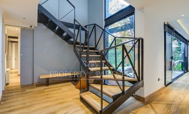 Moderna y elegante casa en sector privilegiado de Pedro de Valdivia Norte